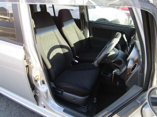 アルトラパン 2004/H16