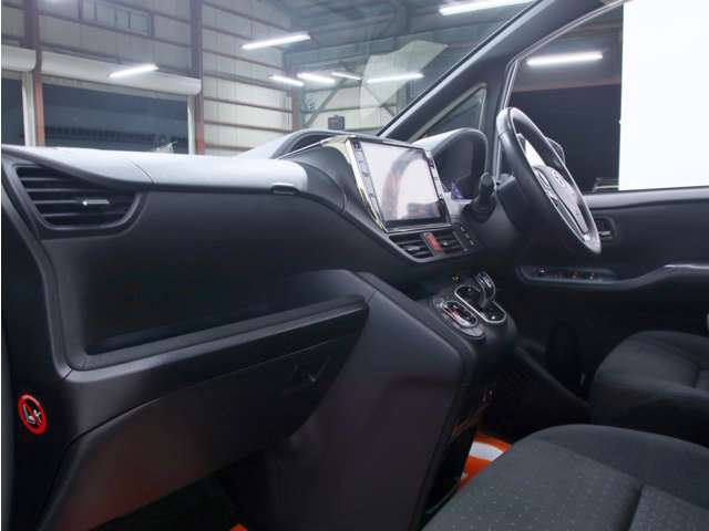 ヴォクシー 2014/H26