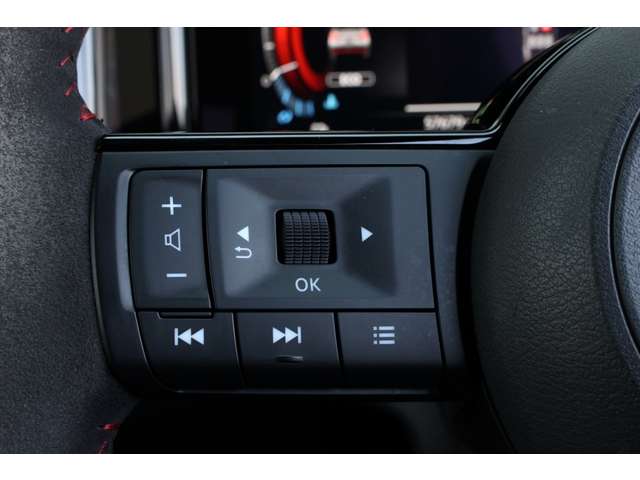 ノートオーラ 2021/R03