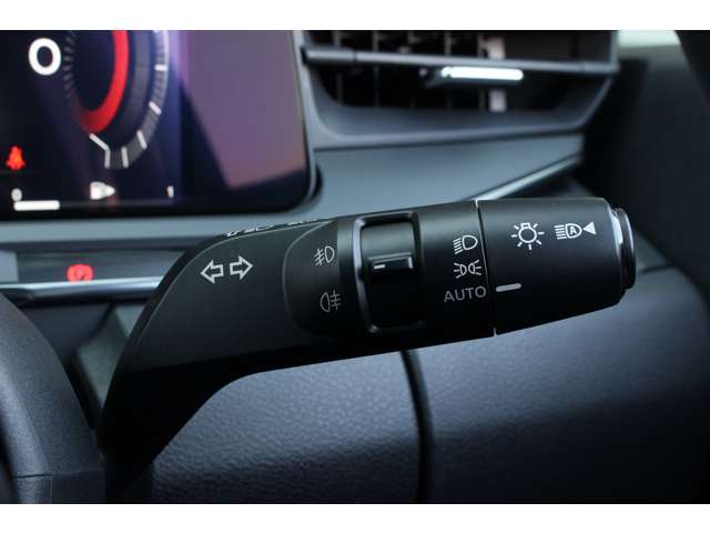 ノートオーラ 2021/R03