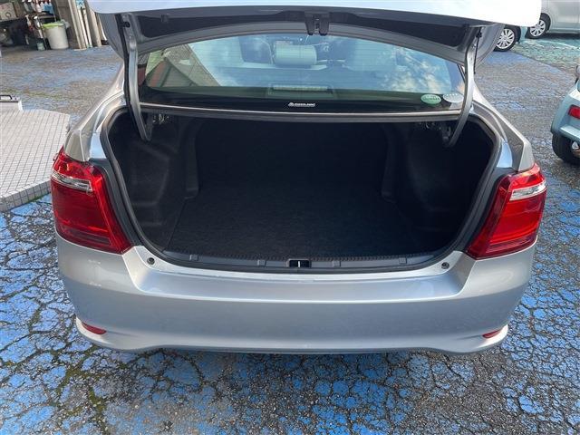 カローラアクシオ 2015/H27