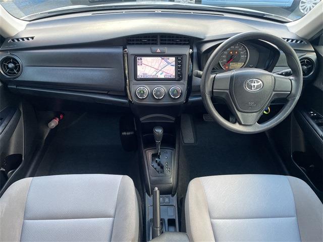 カローラアクシオ 2015/H27