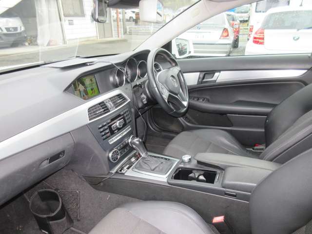 Cクラスクーペ 2012/H24