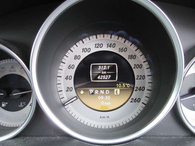 Cクラスクーペ 2012/H24