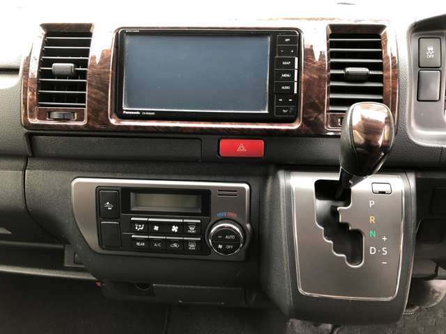 ハイエースバン 2019/R01