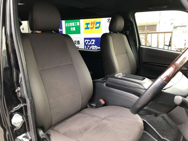 ハイエースバン 2019/R01