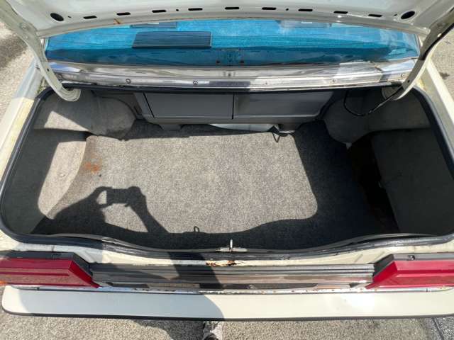 グロリア 1981/S56