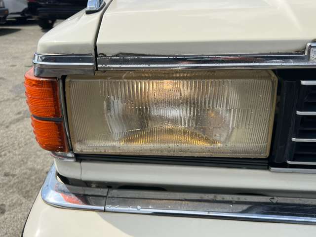 グロリア 1981/S56