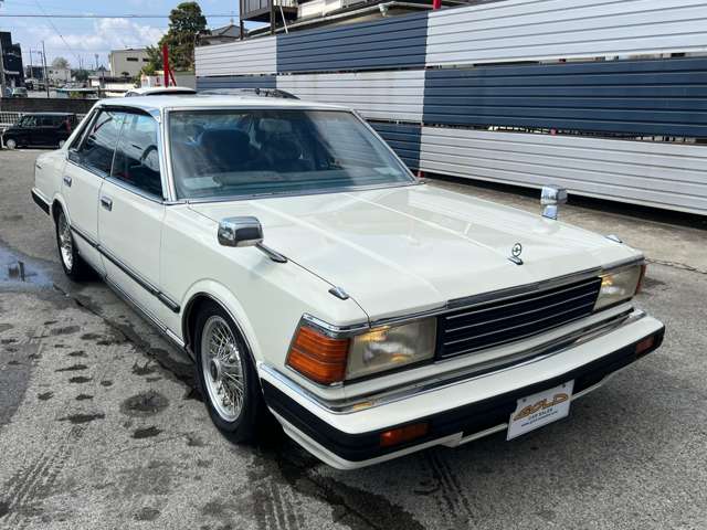 グロリア 1981/S56