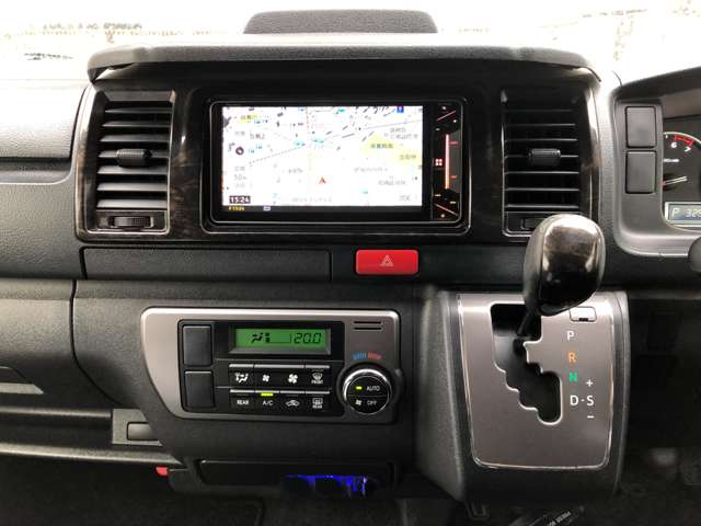 ハイエースバン 2017/H29