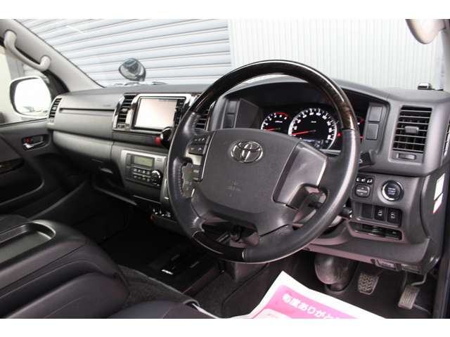 ハイエースバン 2015/H27