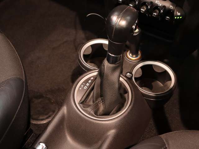 ミニコンバーチブル 2012/H24