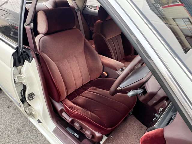 ローレル 1990/H02