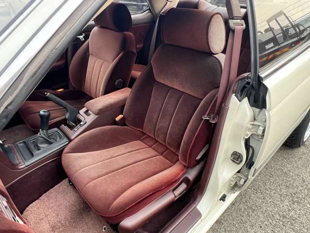 ローレル 1990/H02