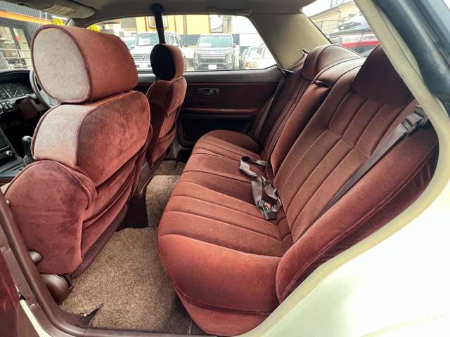 ローレル 1990/H02