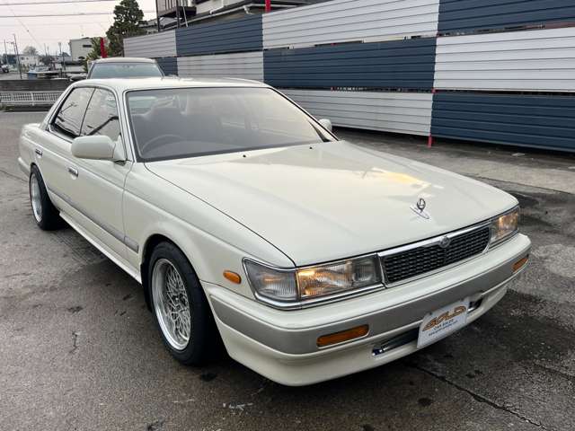 ローレル 1990/H02