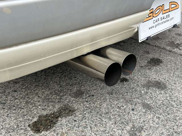 ローレル 1990/H02