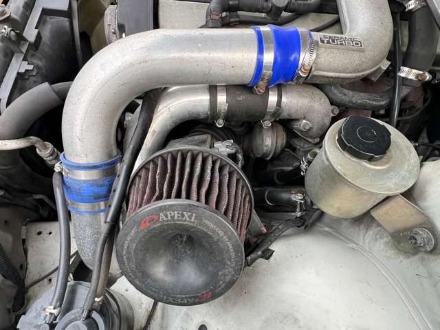 ローレル 1990/H02