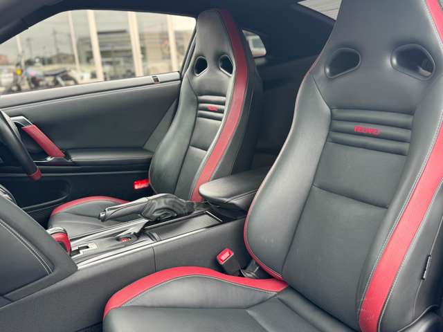 GT-R 2015/H27