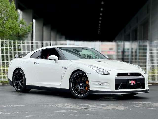 GT-R 2015/H27