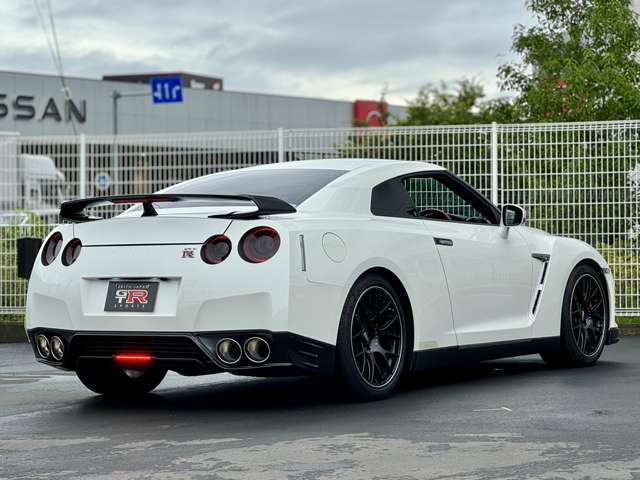 GT-R 2015/H27