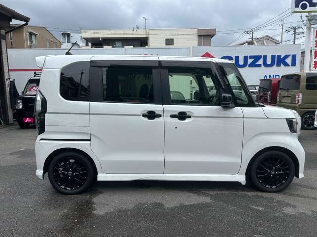 N-BOX 2022/R04