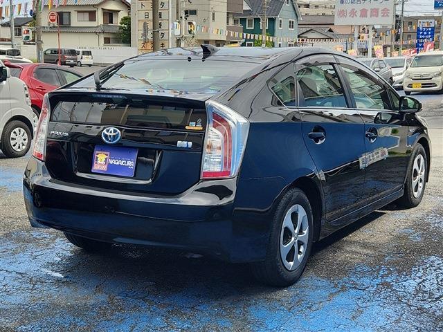 プリウス 2013/H25