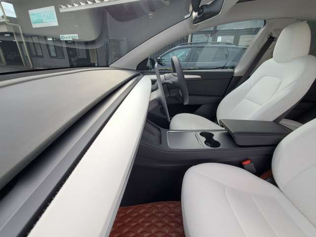 モデルY 2023/R05