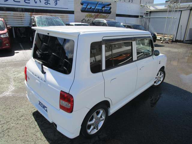 アルトラパン 2006/H18