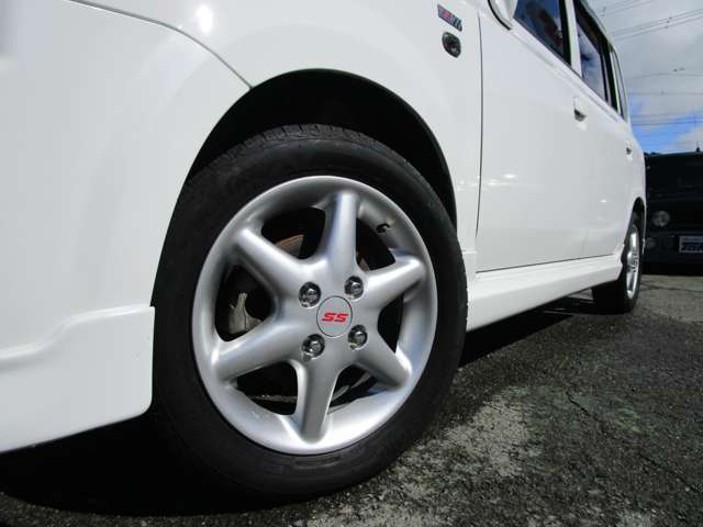 アルトラパン 2006/H18