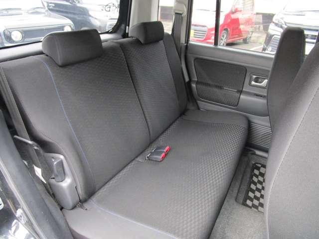 アルトラパン 2007/H19