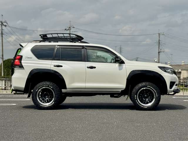 ランドクルーザープラド 2022/R04