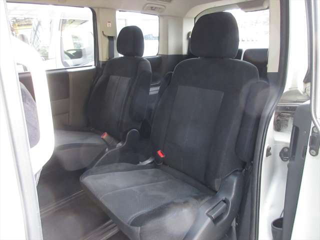 デリカD：5 2011/H23