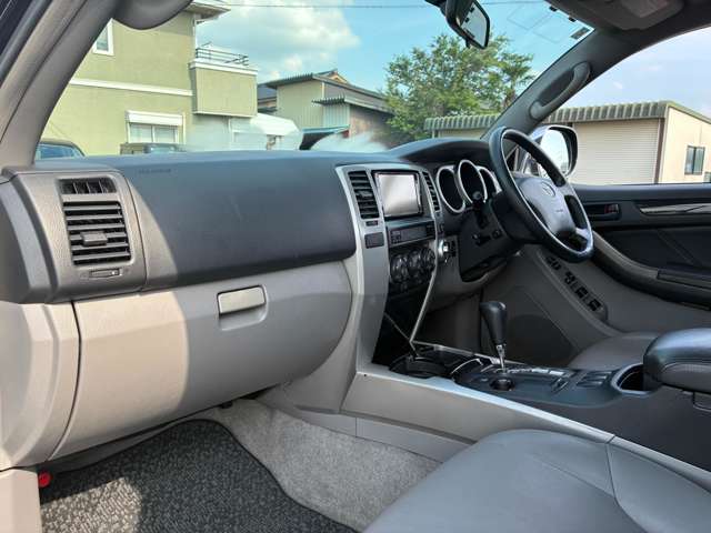 ハイラックスサーフ 2009/H21