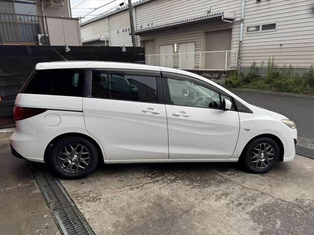 プレマシー 2011/H23
