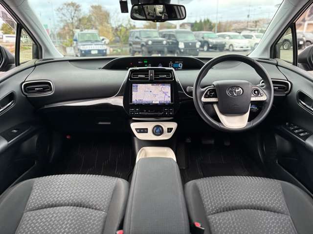 プリウス 2016/H28