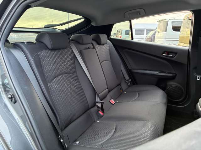 プリウス 2016/H28