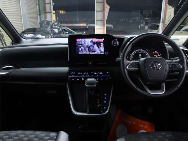 ヴォクシー 2022/R04