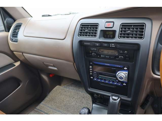 ハイラックスサーフ 2000/H12