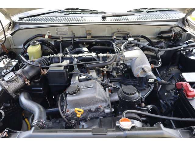 ハイラックスサーフ 2000/H12