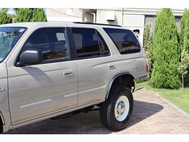 ハイラックスサーフ 2000/H12
