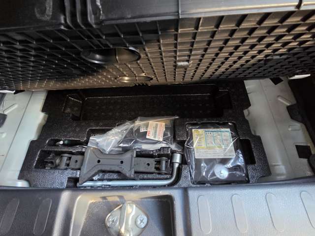 アルトラパン 2010/H22