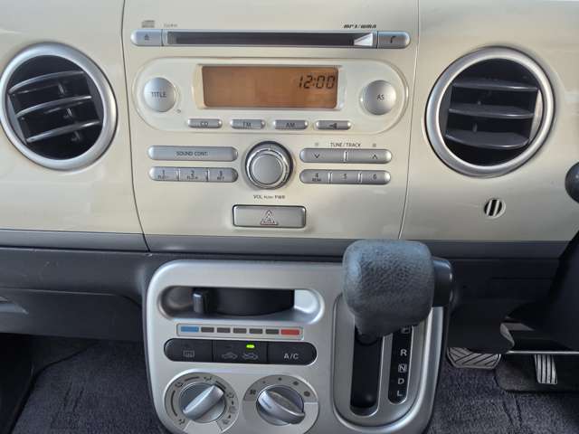 アルトラパン 2010/H22