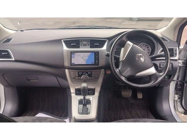 シルフィ 2013/H25