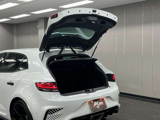 メガーヌ 2024/R06