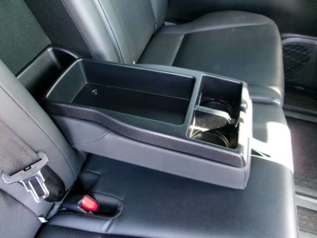 エスクァイア 2020/R02