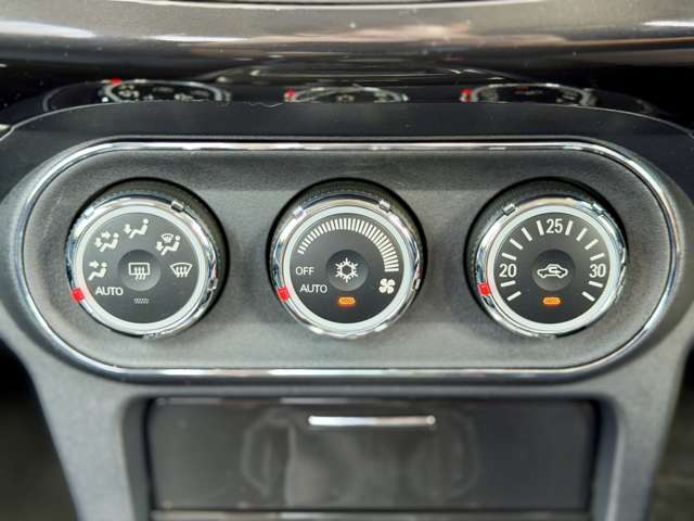 ランサーエボリューション 2010/H22