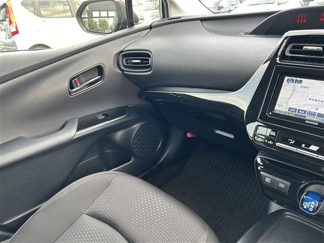 プリウス 2020/R2