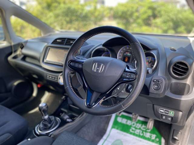 フィットハイブリッド 2012/H24