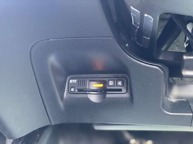 フィットハイブリッド 2012/H24